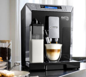 Кофеварка Delonghi